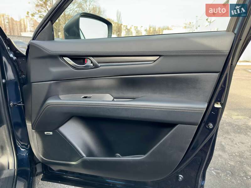 Позашляховик / Кросовер Mazda CX-5 2017 в Лубнах