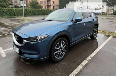 Внедорожник / Кроссовер Mazda CX-5 2017 в Киеве