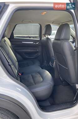 Позашляховик / Кросовер Mazda CX-5 2021 в 