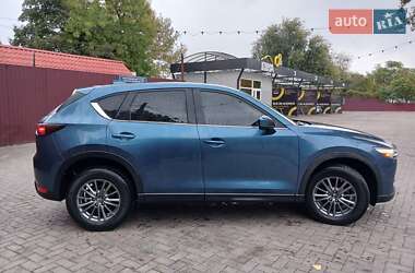 Внедорожник / Кроссовер Mazda CX-5 2017 в Николаеве