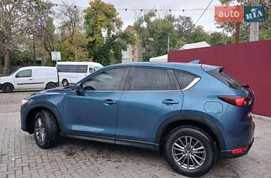 Внедорожник / Кроссовер Mazda CX-5 2017 в Николаеве