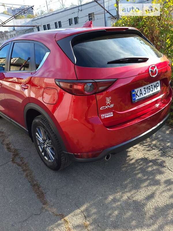 Внедорожник / Кроссовер Mazda CX-5 2017 в Киеве