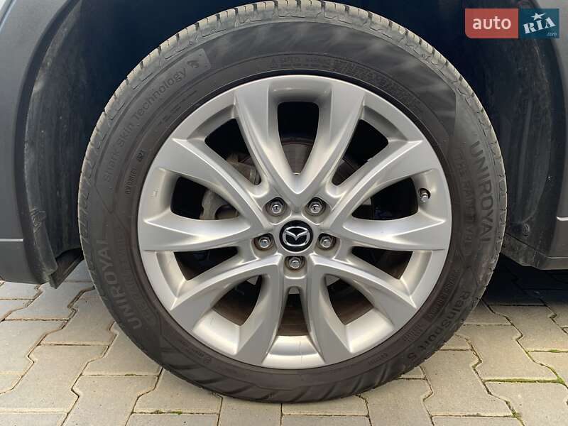 Внедорожник / Кроссовер Mazda CX-5 2014 в Черновцах