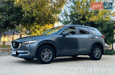 Внедорожник / Кроссовер Mazda CX-5 2018 в 