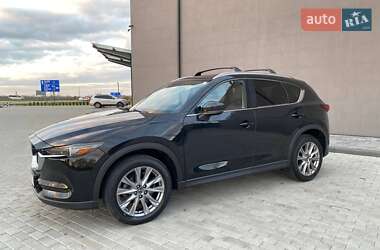Внедорожник / Кроссовер Mazda CX-5 2018 в 