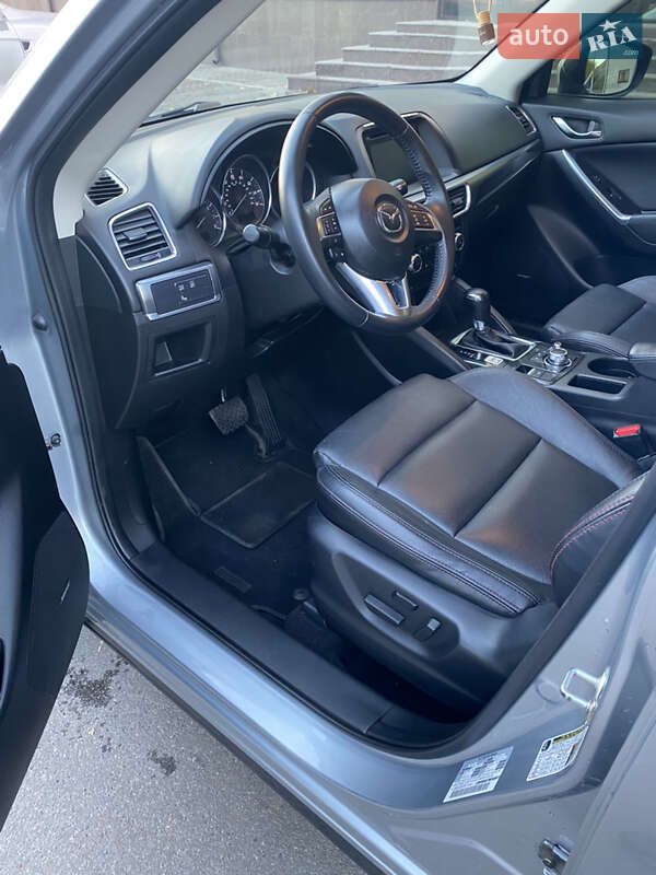 Внедорожник / Кроссовер Mazda CX-5 2015 в Новомосковске