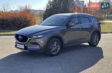 Внедорожник / Кроссовер Mazda CX-5 2017 в Кривом Роге