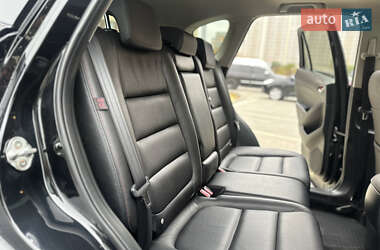Внедорожник / Кроссовер Mazda CX-5 2013 в 