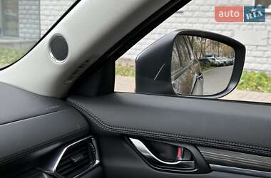 Позашляховик / Кросовер Mazda CX-5 2018 в 