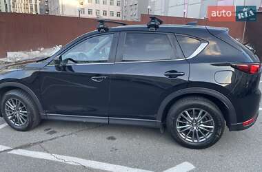 Внедорожник / Кроссовер Mazda CX-5 2017 в Киеве