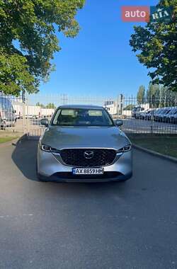 Позашляховик / Кросовер Mazda CX-5 2022 в 
