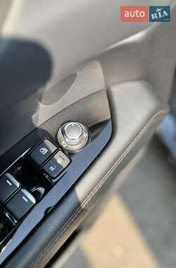 Внедорожник / Кроссовер Mazda CX-5 2020 в 