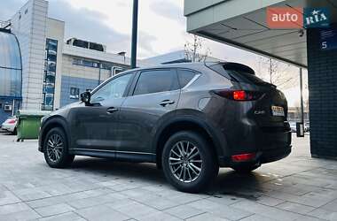 Позашляховик / Кросовер Mazda CX-5 2017 в Києві