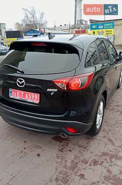 Позашляховик / Кросовер Mazda CX-5 2015 в Луцьку