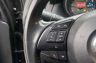 Позашляховик / Кросовер Mazda CX-5 2014 в 