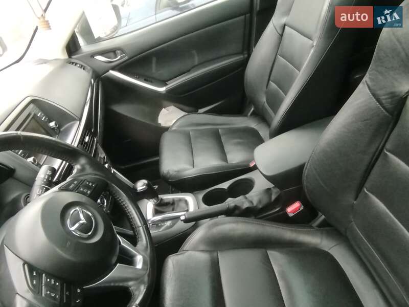 Внедорожник / Кроссовер Mazda CX-5 2015 в Ровно