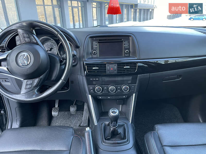 Внедорожник / Кроссовер Mazda CX-5 2014 в Новояворовске