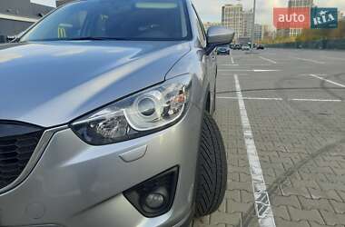 Позашляховик / Кросовер Mazda CX-5 2013 в 
