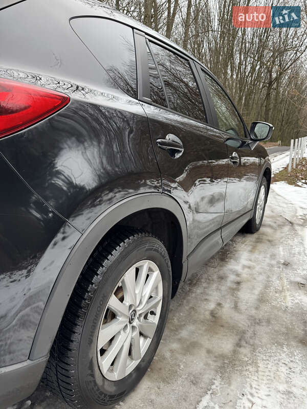 Позашляховик / Кросовер Mazda CX-5 2016 в Луцьку