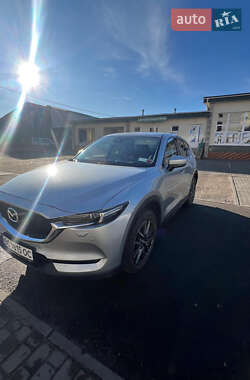 Внедорожник / Кроссовер Mazda CX-5 2017 в 