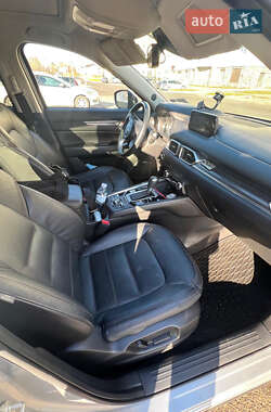 Внедорожник / Кроссовер Mazda CX-5 2017 в 