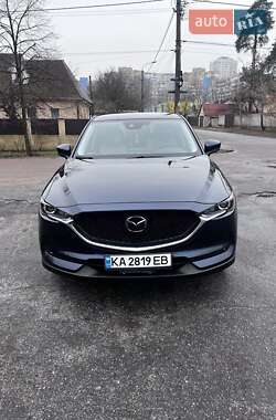 Позашляховик / Кросовер Mazda CX-5 2017 в Києві