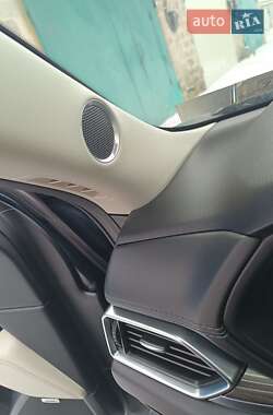 Внедорожник / Кроссовер Mazda CX-5 2018 в 