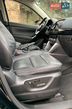 Позашляховик / Кросовер Mazda CX-5 2013 в 