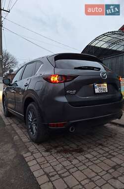 Внедорожник / Кроссовер Mazda CX-5 2019 в 