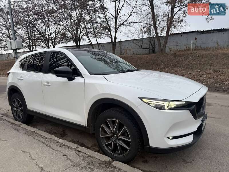 Внедорожник / Кроссовер Mazda CX-5 2018 в Харькове