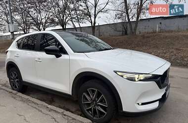 Позашляховик / Кросовер Mazda CX-5 2018 в 
