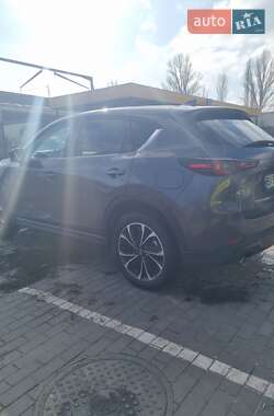 Внедорожник / Кроссовер Mazda CX-5 2023 в 