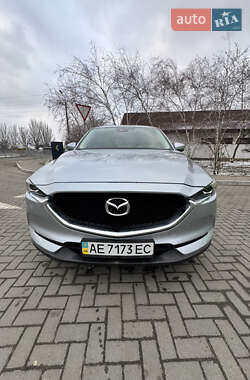 Позашляховик / Кросовер Mazda CX-5 2017 в Дніпрі