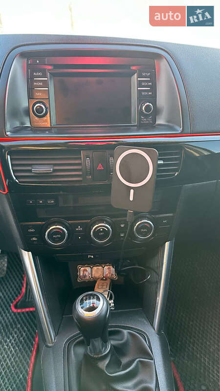 Внедорожник / Кроссовер Mazda CX-5 2014 в Черновцах