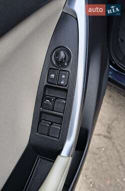 Внедорожник / Кроссовер Mazda CX-5 2014 в 