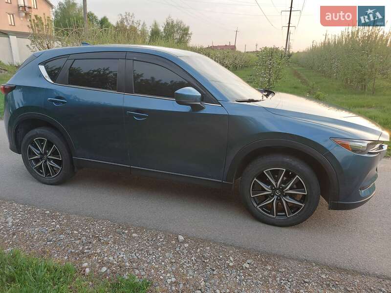 Внедорожник / Кроссовер Mazda CX-5 2017 в Днепре