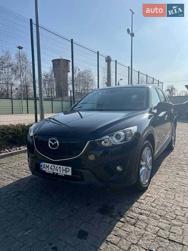 Внедорожник / Кроссовер Mazda CX-5 2014 в Коростышеве