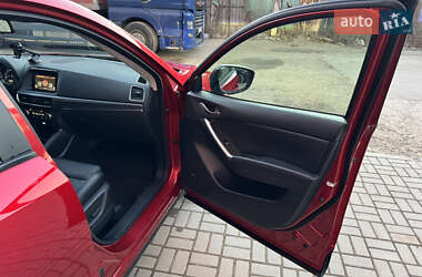 Внедорожник / Кроссовер Mazda CX-5 2015 в 