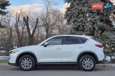 Внедорожник / Кроссовер Mazda CX-5 2023 в 