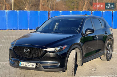 Внедорожник / Кроссовер Mazda CX-5 2017 в 