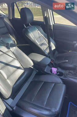 Внедорожник / Кроссовер Mazda CX-5 2013 в 