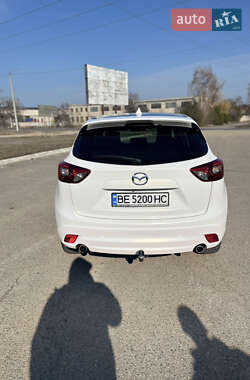 Позашляховик / Кросовер Mazda CX-5 2014 в 