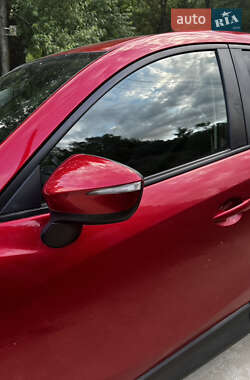 Внедорожник / Кроссовер Mazda CX-5 2015 в 