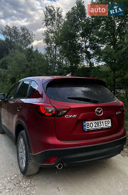 Внедорожник / Кроссовер Mazda CX-5 2015 в 