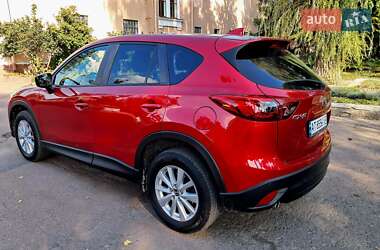 Внедорожник / Кроссовер Mazda CX-5 2015 в 