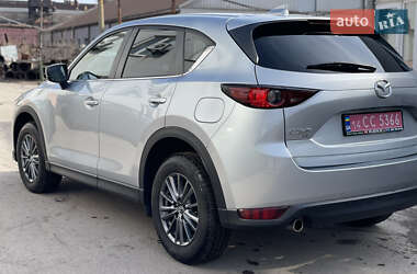 Позашляховик / Кросовер Mazda CX-5 2021 в 