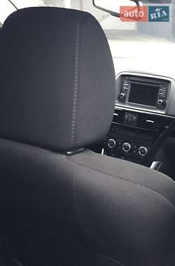 Внедорожник / Кроссовер Mazda CX-5 2013 в 