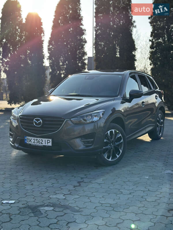 Внедорожник / Кроссовер Mazda CX-5 2016 в 