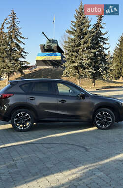Внедорожник / Кроссовер Mazda CX-5 2016 в 
