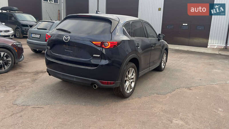 Внедорожник / Кроссовер Mazda CX-5 2018 в 
